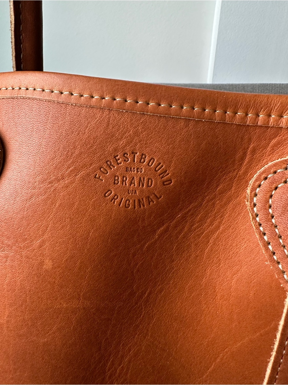 Forest bound LEATHER PASSENGER TOTE IN BROWN - Picture 2 of 11